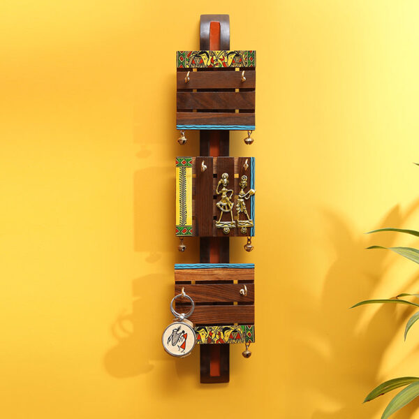 'Brass, Wood & Colours' Madhubani Hand-Painted Dhokra Key Holder In Sheesham & Teak Wood (6 Hooks)