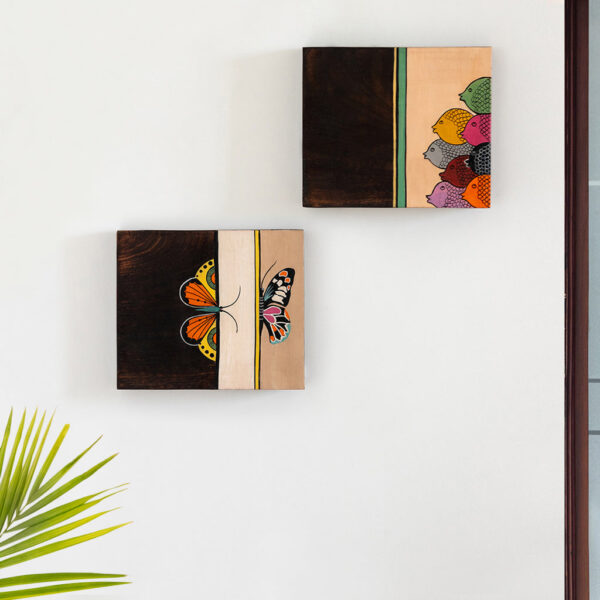 'Butterfly-Fish Pair' Hand-Painted Wall Decor Hanging In Mango Wood (Set Of 2, 18 cm)