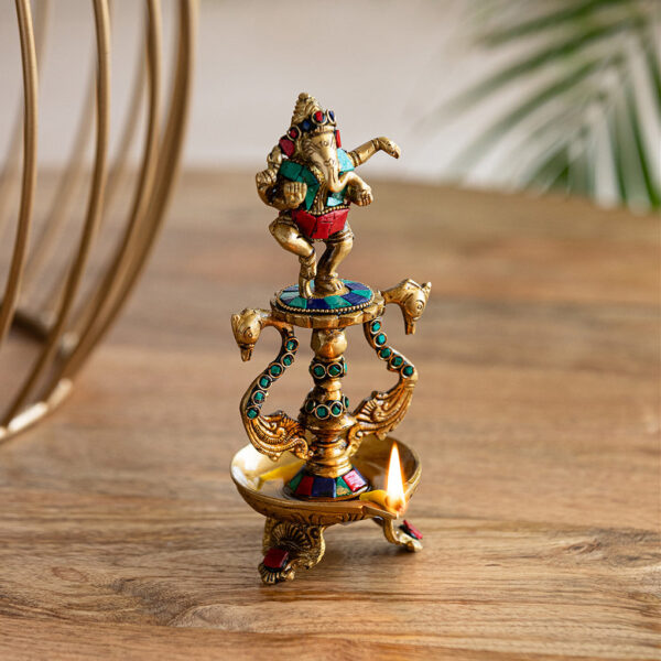 Handcarved 'Ganesha' Brass Diya With Gem Work (1 Wick, 20.1 cm, 20 ml, 800 grams, Hand-Etched)