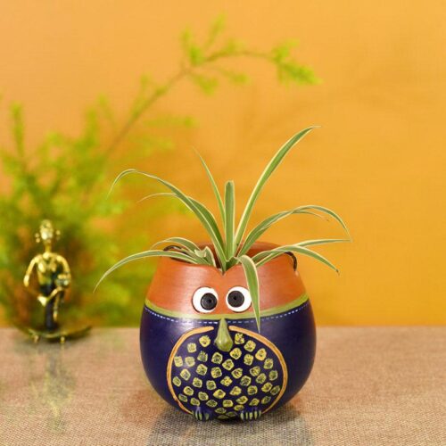 Laboni Hanging Planter