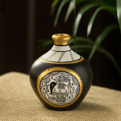'Matki Shaped' Vase With Intricate Madhubani Hand-Painting In Terracotta (15.2 cm) 'Matki Shaped' Vase With Intricate Madhubani Hand-Painting In Terracotta (15.2 cm)
