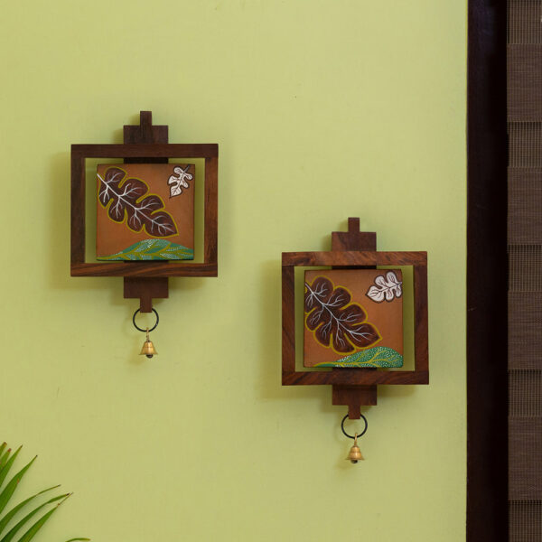 'Shades of a Leaf' Hand-Painted Wall Hanging In Sheesham Wood & Terracotta (Set of 2)