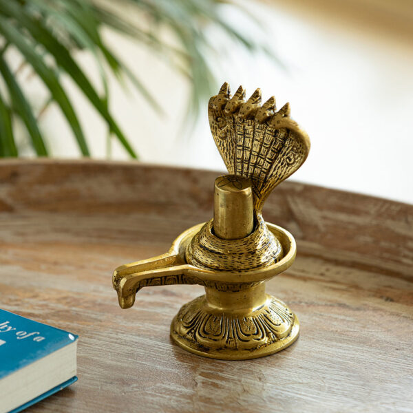 'Shivling with Sheshnaag' Handcarved Showpiece Brass Idol Figurine (Hand-Etched, 15.2 cm, 1.18 kg) 'Shivling with Sheshnaag' Handcarved Showpiece Brass Idol Figurine (Hand-Etched, 15.2 cm, 1.18 kg)
