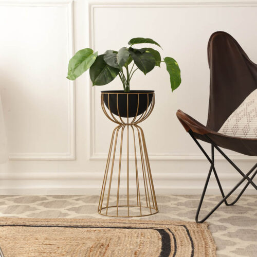 Tejasvi Floor Planter (Black) - Large