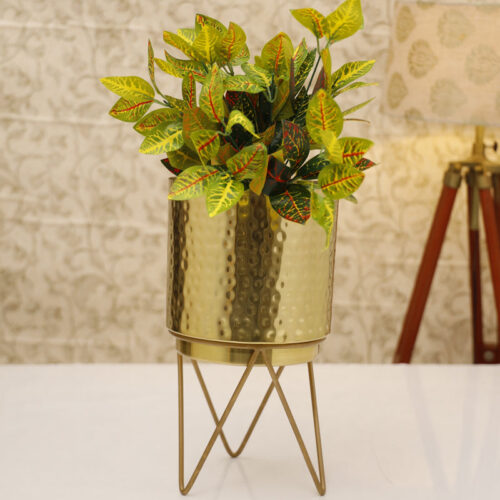 Teodora Hammered Planter - Gold