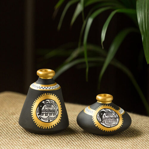'Tiny Twins' Pots With Intricate Madhubani Hand-Painting In Terracotta (Set Of 2)