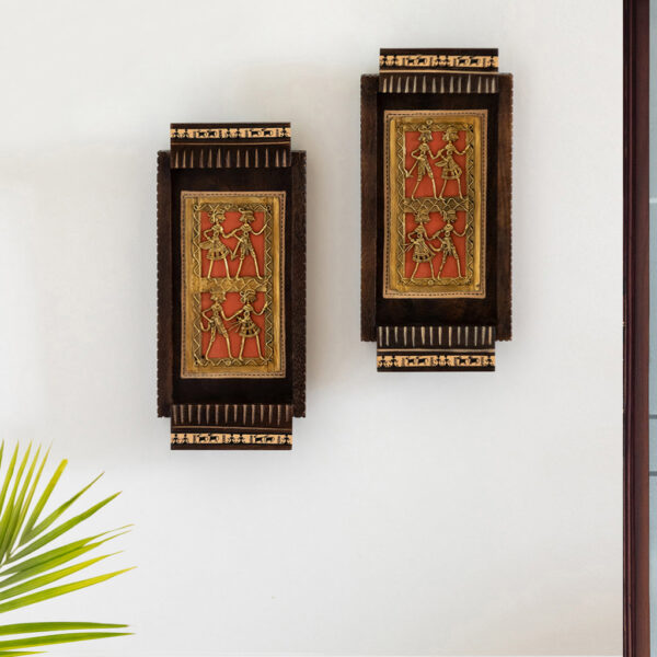 'Tribal Dhokra Art' Handcrafted Wall Decor Hanging In Mango Wood (Set Of 2, 27.7 cm, Hand-Painted) 'Tribal Dhokra Art' Handcrafted Wall Decor Hanging In Mango Wood (Set Of 2, 27.7 cm, Hand-Painted)