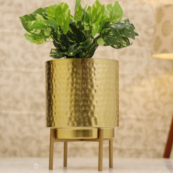 Vida Ember Hammered Planter with Stand - Gold Vida Ember Hammered Planter with Stand - Gold